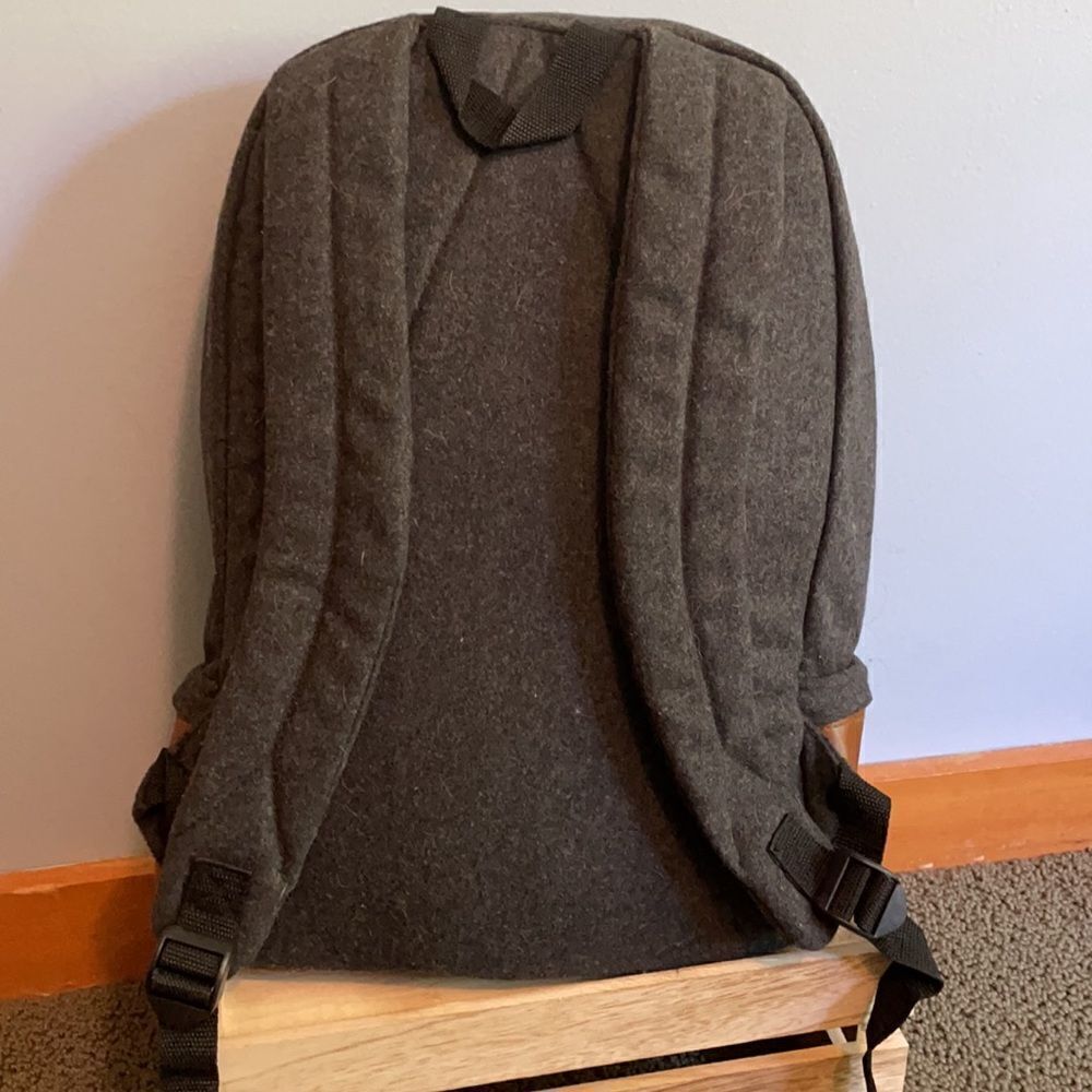 Field & Co. Wool Backpack - Picture 2 of 7